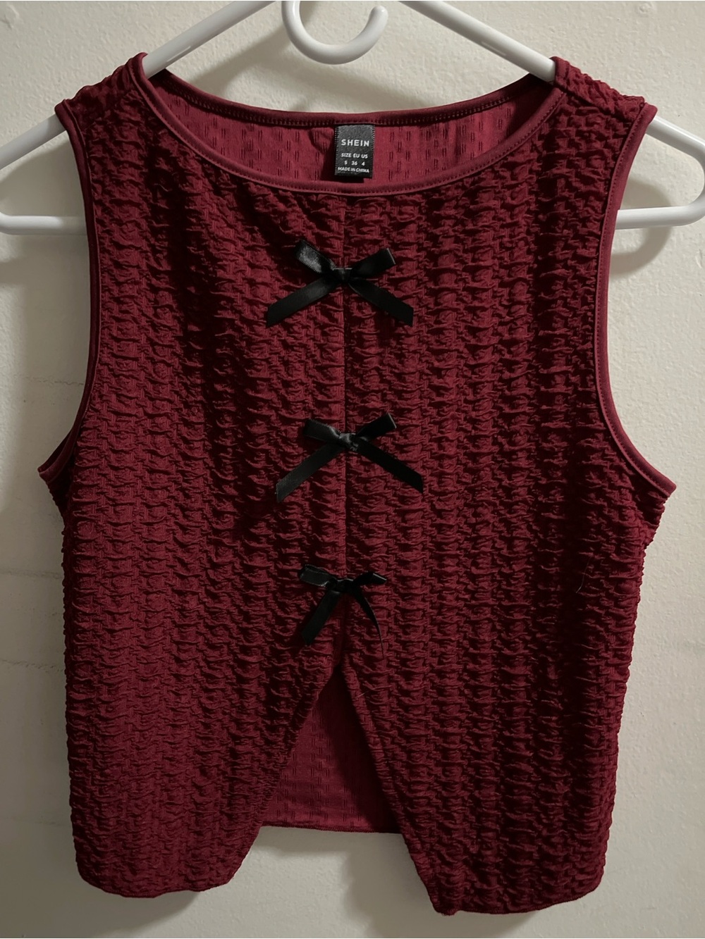 Burgundy ruched crop top with black bows -size S